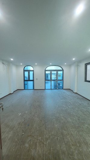 bán nhà trần quý cáp 55m2 - 6 tầng - mt 6m - 19.8 tỷ (tl) - lô góc - kinh doanh - ô tô tt đống đa