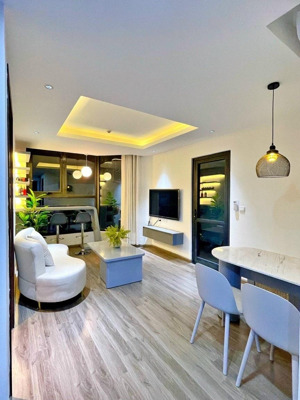 cần bán căn hộ 2pn hud 04 ntt tttp nha trang cách biển chỉ 300m đang sẵn hđ thuê 14tr/tháng