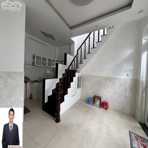  Bán gấp nhà mặt phố Quận 9 – Chỉ có 3 tỷ.n.n.n – Vừa ở vừa KD.