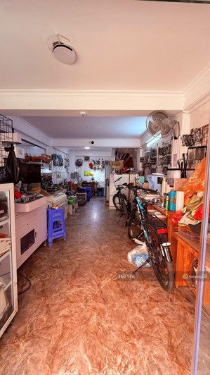 bán nhà ngã tư hoàng quốc việt, cầu giấy 30m2 x 5 tầng, ô tô đỗ cửa, kinh doanh, giá 9,6 tỷ