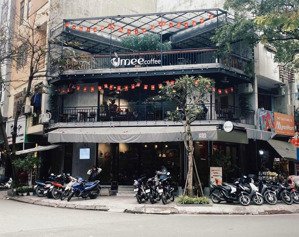 cho thuê nhà mp trần kim xuyến, 120m2 diện tích, 4 tầng, mặt tiền lô góc, giá thuê 180tr