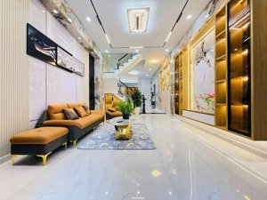 nhà huỳnh văn nghệ - p12. gò vấp. 7,95 tỷ.