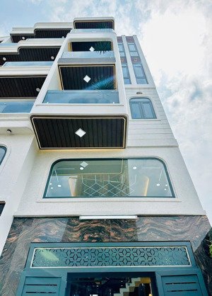 bán nhà mới xây siêu vip đúc 5 tấm mã lò ngay sát khu tên lửa