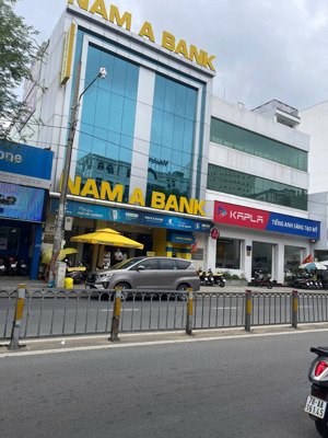 chủ đi nước ngoài cần bán nhà mt thạch lam, q.tân phú - dt: 7,9x45m - hđt: 100tr/th - giá 50 tỷ