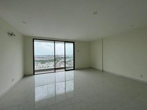 bán căn hộ goldora plaza, 3pn2wc, nhà không nội thất, giá 40tr/m2