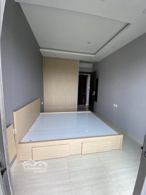 cho thuê, căn hộ 2pn và 2wc, mở rộng phòng khách, 83m2, giá 20tr chưa phí - lh linh