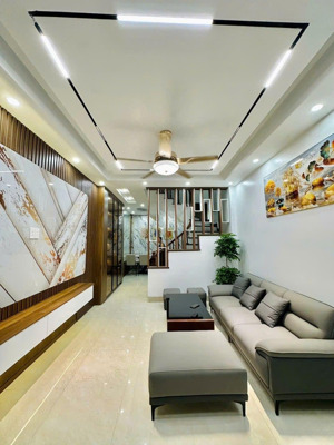 bán nhà tân mai phân lô ô tô đỗ cửa ngõ thông kinh doanh