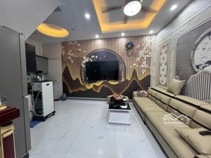 chỉ 5 tỷ! bán gấp nhà ngay ngã 5 hà trì, hà đông - diện tích 28m2 x 3 tầng ngõ nông gần ôtô