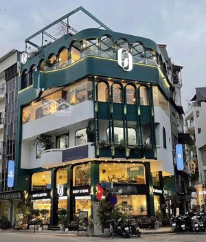 chio thuê nhà ngụy như kon tum diện tích 100m² x 5 tầng và chiều ngang mặt tiền 6m vỉa hè rộng rãi