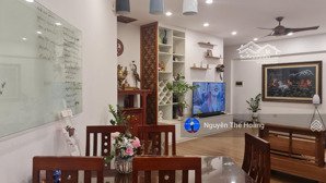 giá chuẩn, bán ch 3n - 2wc tòa 24t1. tầng trung bc đông nam, nhà sẵn đồ, sổ đỏ lh 