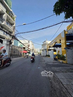 nhà mtkd hẻm 10m thống nhất p.11, dt 4x21m giá 9.9 tỷ còn bớt