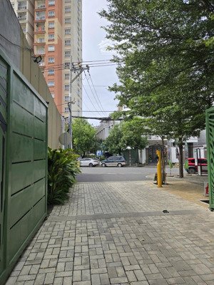 một nơi lý tưởng đáng sống bậc nhất tại quận 8, không gian siêu thoáng, nhìn là thích ngay!!!!