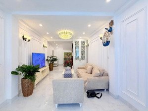 bán nhà đẹp 35m2 x5 tầng - ô tô - kinh doanh - sát phố - giáp ngoại giao đoàn, xuân la - giá 8.3 tỷ