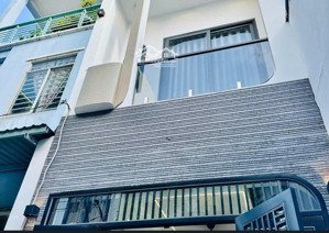 chú hải bán gấp nhà riêng 2 tầng tại nguyễn tri phương , 3ty250tr 52m2 , q10 ,hcm
