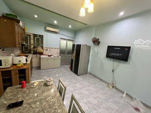 đầu tư nhà 4 tầng, trung tâm quận 7- hẻm xe hơi, gần lotte mart & phú mỹ hưng- dòn tiền bền vững