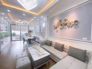bán nhà đẹp ngã tư nhổn - 40m2 - thang máy - 6,6 tỷ