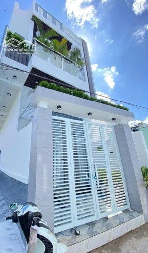 bán nhà 1 trệt 1 lầu 4 pn và 3 phòng trọ có gác tân túc tphcm shr