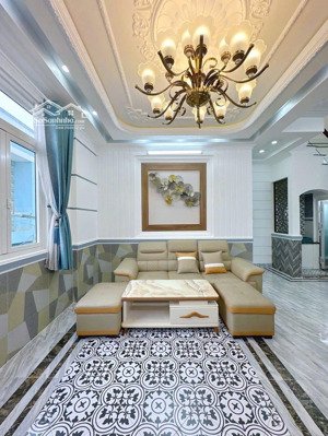 gấp bán nhà lô góc, ngang hiếm 6m - 2 mặt hxh nằm nhà hoàng hoa thám, p.7, bt - 60m2 - chỉ 6.48 tỷ