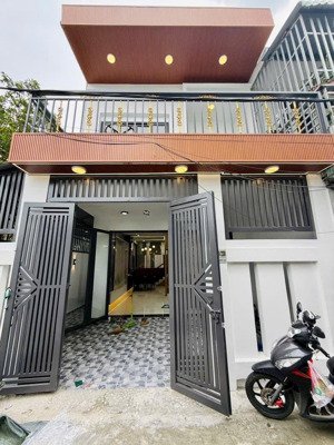 nhà trệt lầu ngang 6m gần chợ thạnh xuân