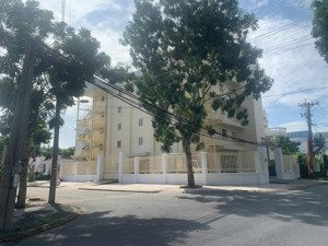 bán nhà góc 2 mặt tiền - vị trí vip cồn khương. giá 32 tỷ. dt 17,5m x 35m