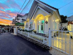 chỉ 9,5 tỷ. siêu phẩm villa trần đại nghĩa p.08, đà lạt