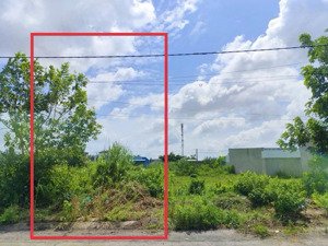 cg. còn 1 nền đẹp 100m2, vị trí sáng đẹp gi.á tốt hiếm có kế bên trục chính