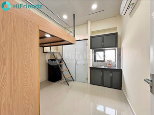 căn hộ dịch vụ giá rẻ mới xây cửa sổ trời - full nội - đường lý phục man - quận 7