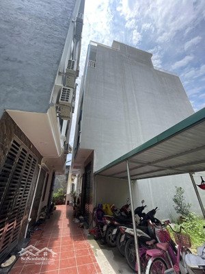 nhà thượng cát từ liêm - 5 tầng - 33m2 - gần ô tô - dân xây