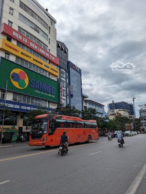 cho thuê nhà mặt tiền 13m phố hồ sen, vỉa hè rộng. dt sàn 120m2