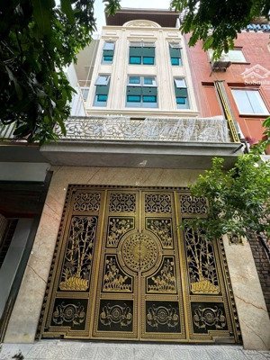 13.5 tỷ, nhà ngõ 80 hoa lâm, ô tô tránh, 65m2, 5 tầng, đầy đủ nội thất.