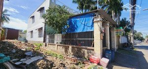 nhà 2 tầng dt đất 221m2 mặt tiền kinh doanh đường nam cao gần metro suối tiên