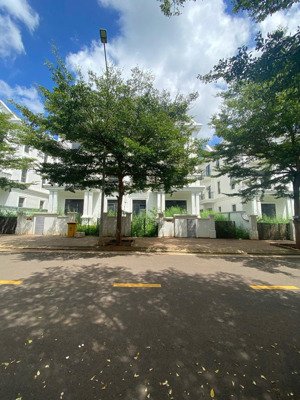 biệt thự song lập eco city, đường tường vi, sổ sẵn!