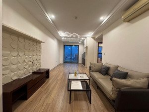 chính chủ bán căn 65m2 2pn +2wc full nội thất giá chưa đến 6 tỷ tại sky central, định công