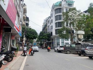 nhà 6 tầng thang máy, đẹp như khách sạn, tại nguyễn sơn, long biên - phân lô oto tránh, nhà mới.