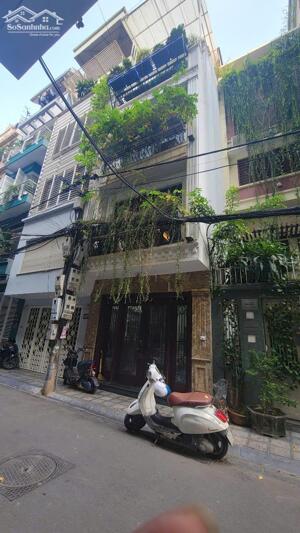 Bán nhà phân lô Mạc Thái Tổ. DT 60m2 x 5T, Mt 5m. Ngõ + vỉa hè ô tô tránh nhau. Giá 28 tỷ