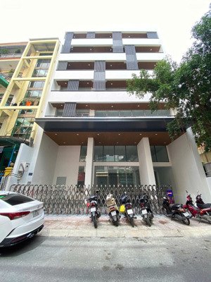 ngộp bank bán gấp nhà nguyễn thái bình-p12-tb-10 x 32,nở 12m-xd: hầm 7 tầng giá 35 tỷ