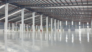 cho thuê kho 10.000 m2 mới hiện đại giá 4.5 usd/m2 tại kcn đồng văn gần nút giao cao tốc