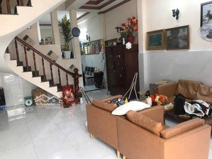 nhà 2 tầng đường nhựa 8 m, 502 ht phát quận 7. 5*16, 79 m2 hơn 9 tỷ.