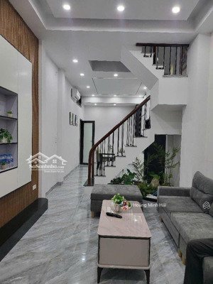 chính chủ cần bán gấp nr phố bạch mai, hai bà trưng, nội thất full, diện tích 40m2, giá 8.18 tỷ