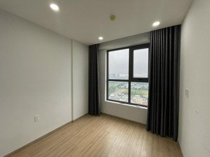 cần bán căn 53m2 - 1.94 tỷ - sổ sẵn - trong lúc giá thị trường bcons green view đang tăng mỗi ngày
