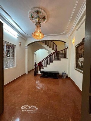 bán nhà 3 tầng lô góc tổ 13 mậu lương 38m giá 6.3 tỷ pháp lý rõ ràng