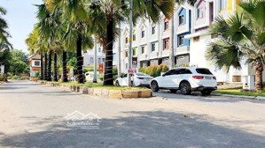 bán nhà riêng 3 tầng 70m2 , hxh 5m, hiệp bình phước