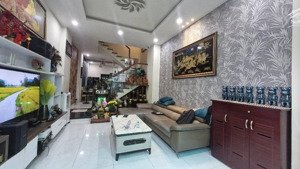 hẻm 1041, trần xuân soạn, tân hưng, quận 7, 8,3 tỷ