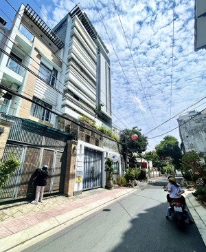 bán nhà 3lầu (8.5x22m)186m2 ,hđt 45 triệu/tháng , sổ hồng - giá 28 tỷ ~ 150triệu/m2