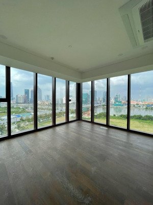 the galleria: cho thuê căn góc 4pn - ntcb - 170m2 - view trực diện sông, quận 1, cầu bason