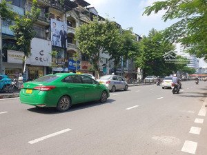 mặt phố chùa bộc - đống đa - phân lô - ô tô tránh - kinh doanh - vỉa hè đá bóng - 50m*5t - 35tỷ