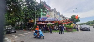 bán bt dương nội diện tích 200m lô góc vị trí trục đường lớn