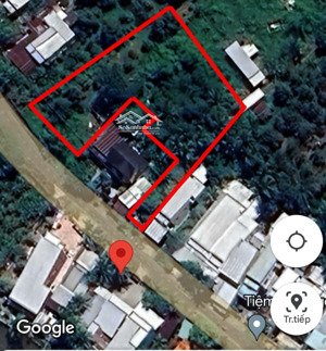 chủ cần bán gấp lô đất 1211m2 có 300 thổ cư đường nhựa lộ vòng cung giá rẻ