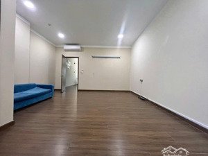 văn phòng lakeview thủ thiêm cho thuê 360m2 hầm riêng, trệt lửng 2 lầu 70tr/tháng