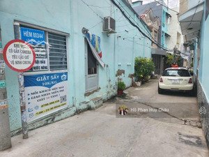 bán nhà quận 7 4x16m, 2 tầng, 3pn, hẻm xe tải đậu cửa, giáp phú mỹ hưng giá 6.8 tỷ